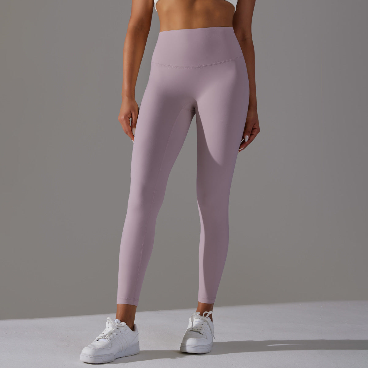 Seamless Double-Brushed Barely-There Yoga Leggings – High-Waist Peach Lift