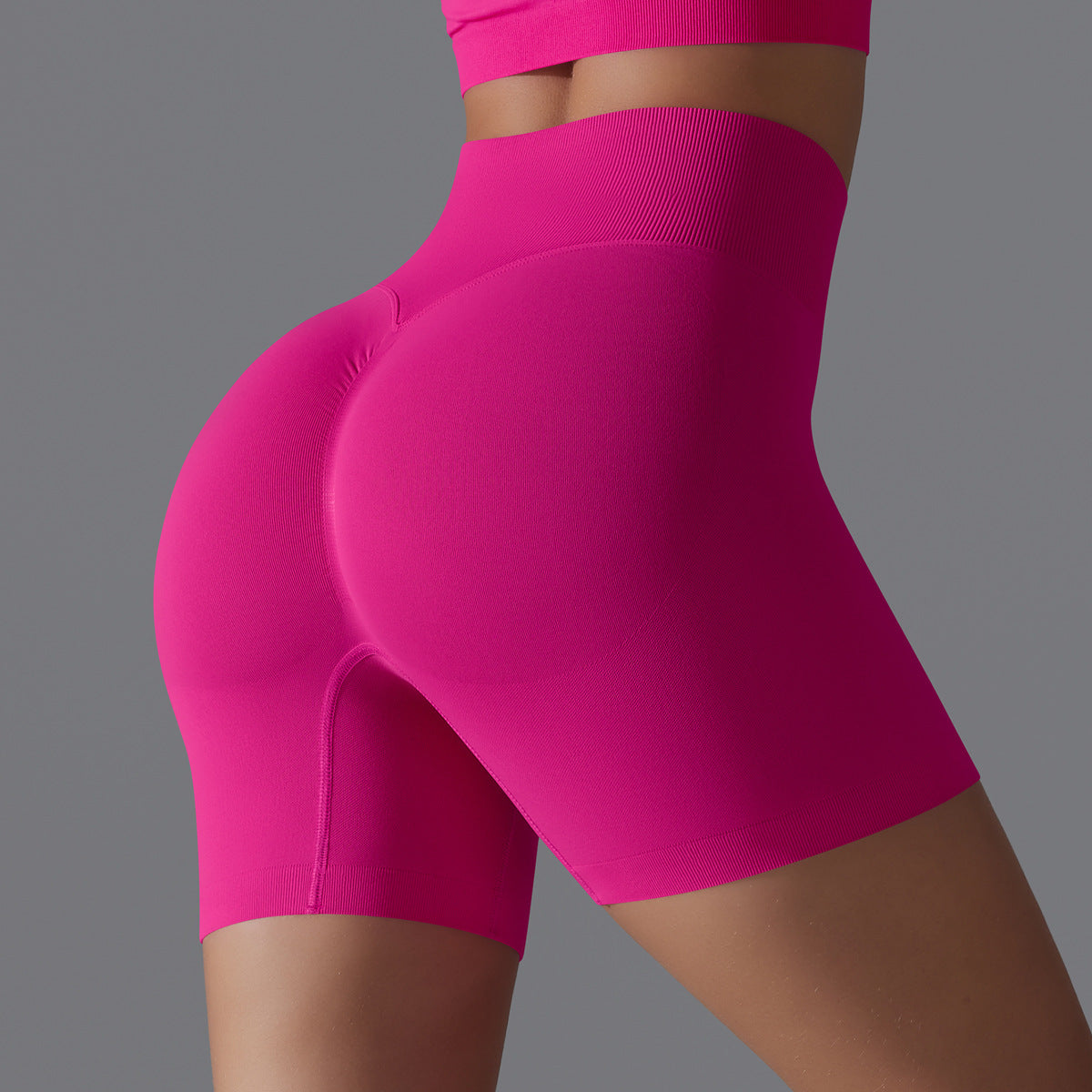 Seamless High-Waist Peach Lift Yoga Shorts – Tight Fit