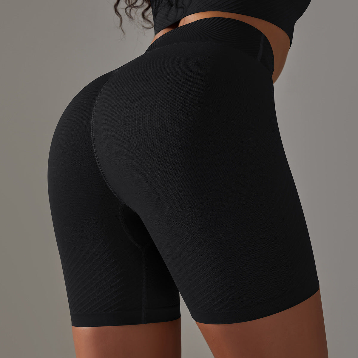 Seamless Jacquard High-Waist Tummy Control Yoga Shorts – Peach Lift Fit