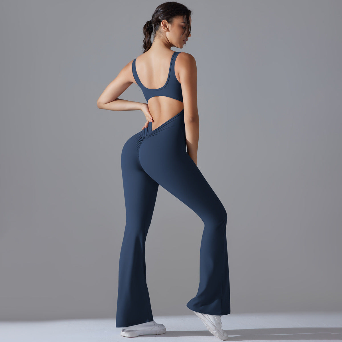 Solid Color Backless High-Lift Jumpsuit – Fitted Wide-Leg Activewear