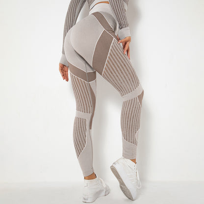 Seamless Ribbed Stripe Yoga Leggings – Moisture-Wicking & Breathable