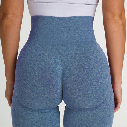 Trendy Seamless Tight-Fit Yoga Shorts – Fashionable Activewear