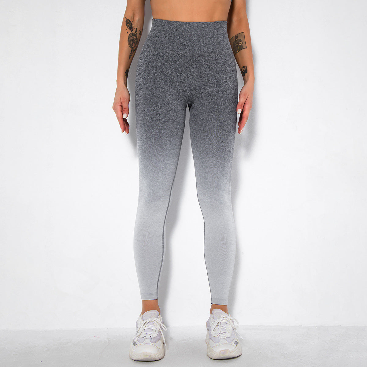 Seamless Gradient Smiley Yoga Leggings – Tight Fit & Peach Lift