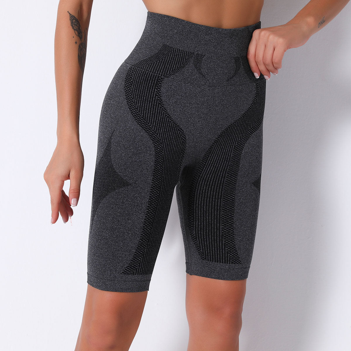 Seamless Breathable 5-Inch Yoga Shorts – Sculpting & Comfortable