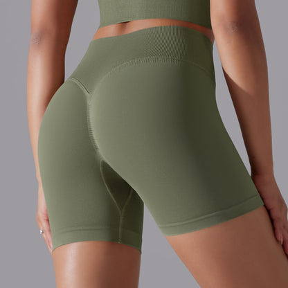 Seamless High-Waist Peach Lift Yoga Shorts – High-Stretch, 3-Inch Fit