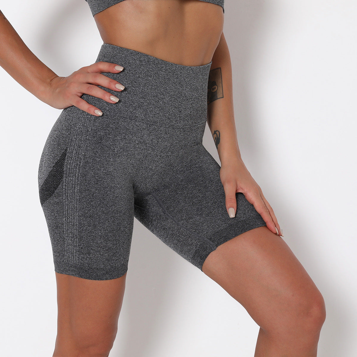 High-Waist Peach Lift Sports Shorts – Quick-Dry & Sculpting Fit