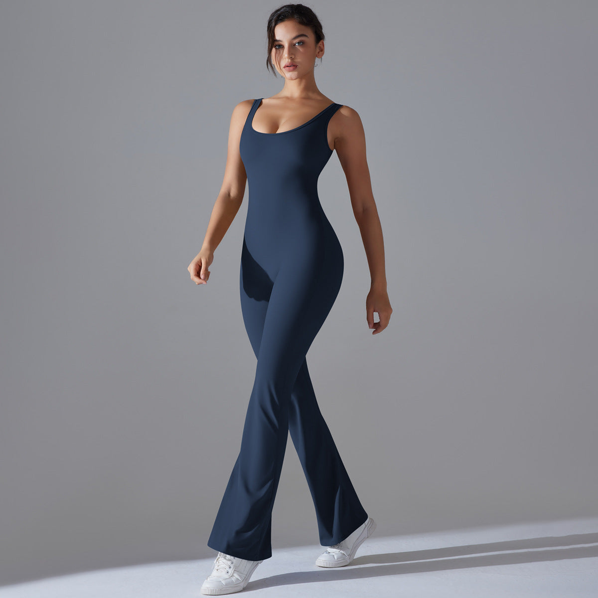 Solid Color Backless High-Lift Jumpsuit – Fitted Wide-Leg Activewear