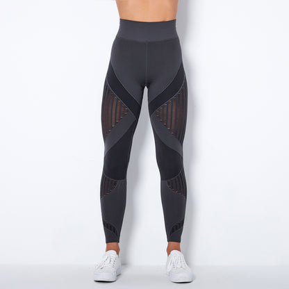 Seamless Ribbed Stripe Yoga Leggings – Moisture-Wicking & Breathable