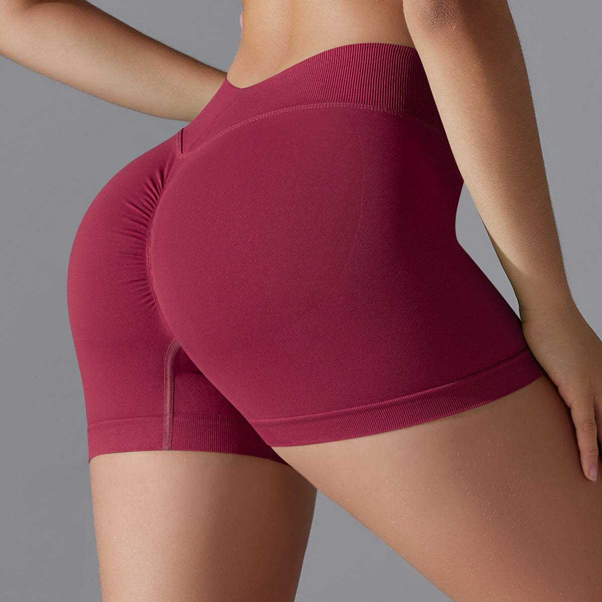 Seamless Knit V-Waist Peach Lift Yoga Shorts – 3-Inch Fit