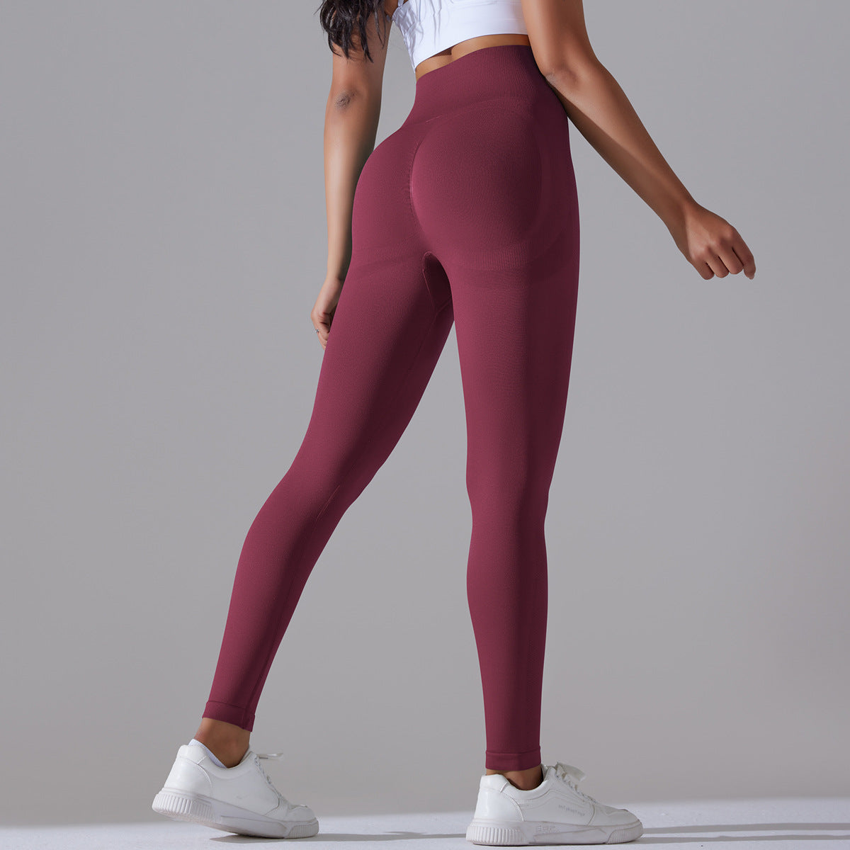 Seamless Knit High-Waist Peach Lift Yoga Leggings – Tight Fit